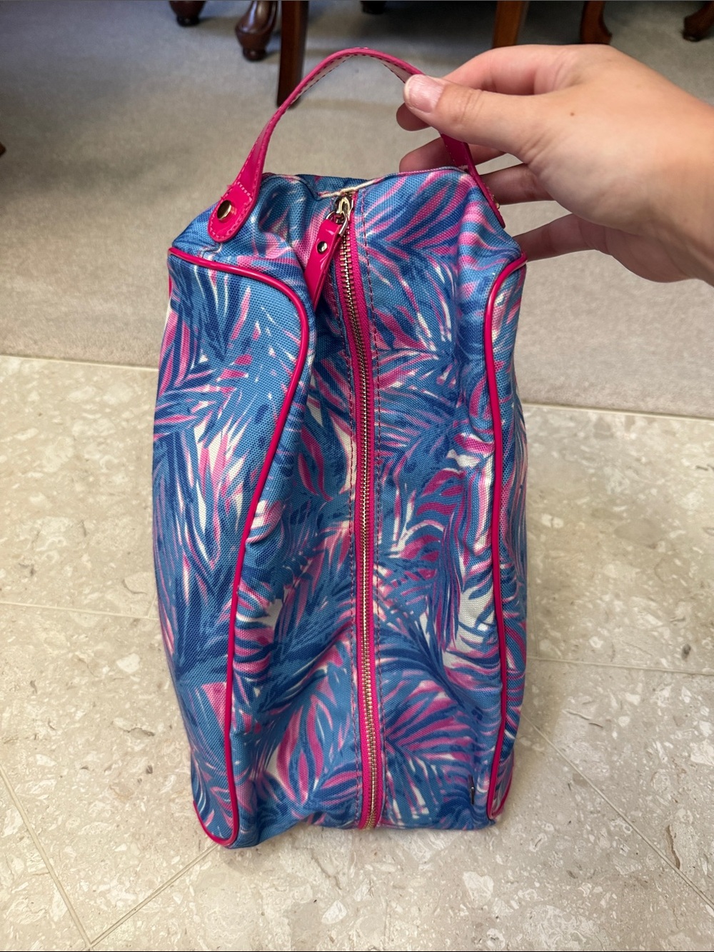 Hudson + Bleecker Zip Up Travel Bag Makeup Case Tropical Pink Blue Print